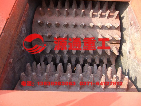 雙齒輥（gǔn）破碎機齒板